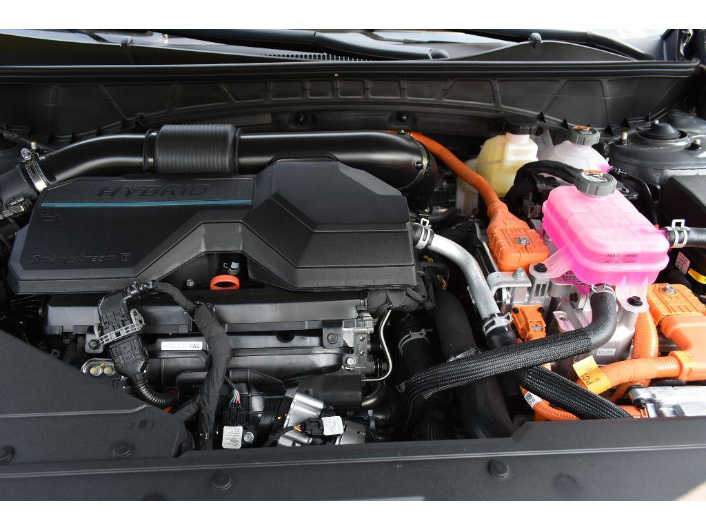 new 2025 Hyundai TUCSON Hybrid car, priced at $37,265