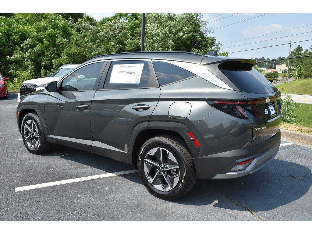 new 2025 Hyundai TUCSON Hybrid car, priced at $37,265