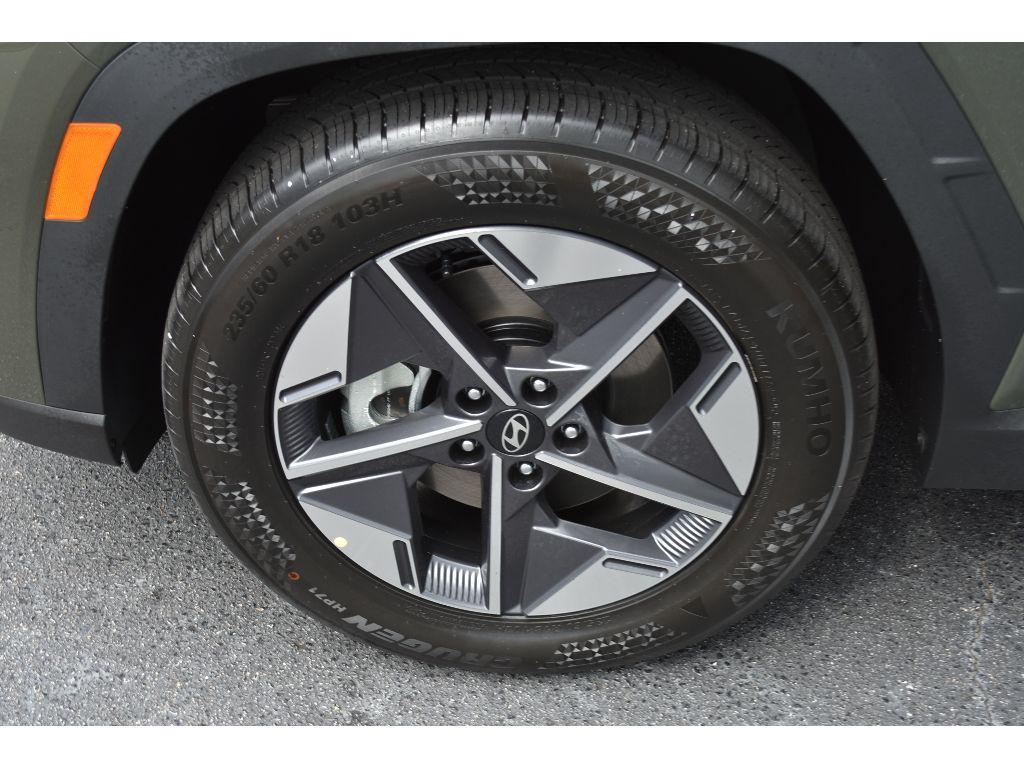 new 2026 Hyundai Tucson car, priced at $33,000