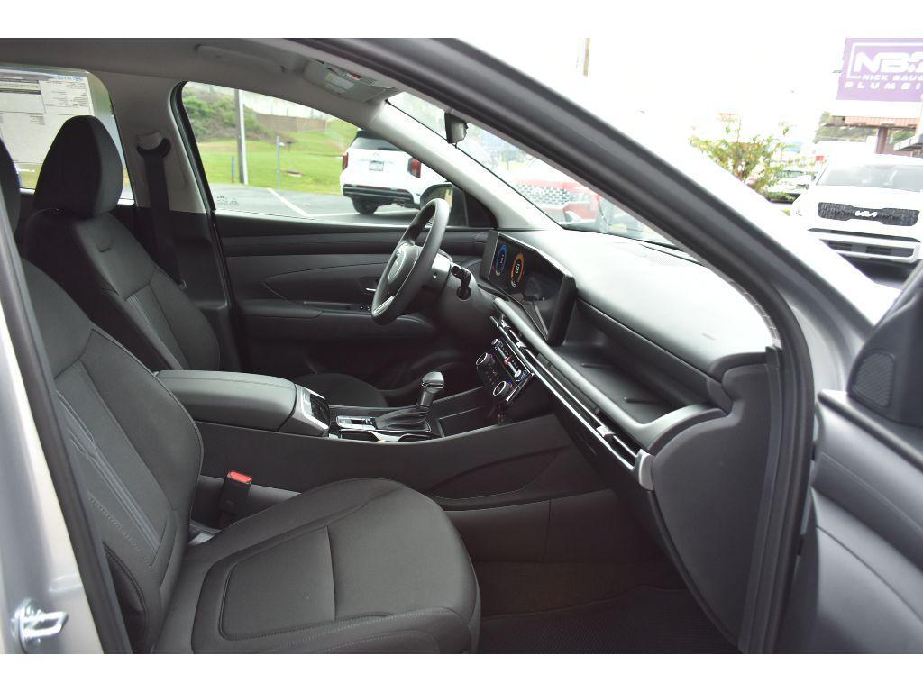 new 2026 Hyundai Tucson car, priced at $33,000