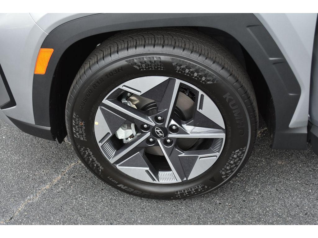 new 2026 Hyundai Tucson car, priced at $33,000