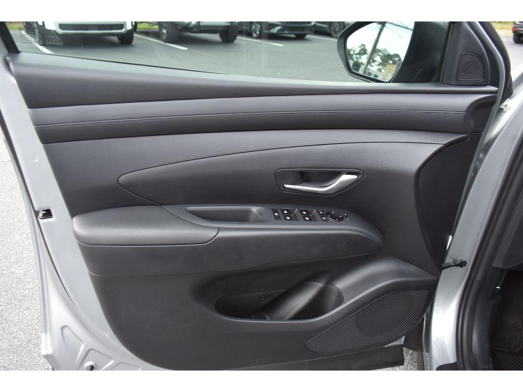 new 2026 Hyundai Tucson car, priced at $33,000