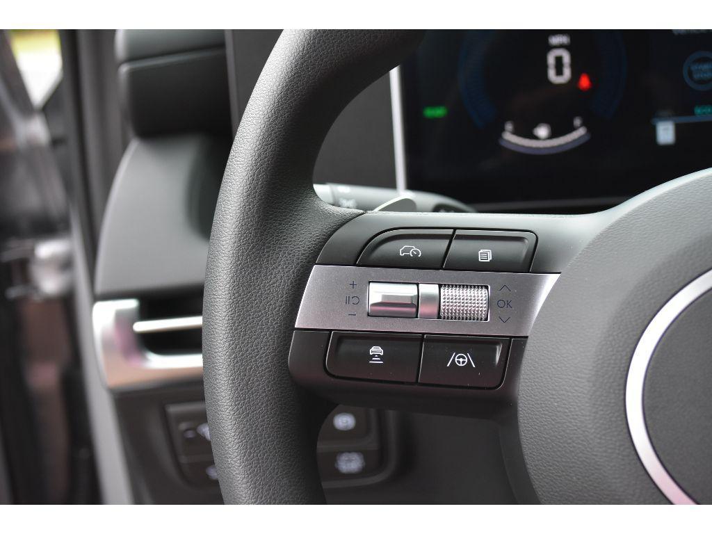 new 2025 Hyundai TUCSON Hybrid car, priced at $33,973