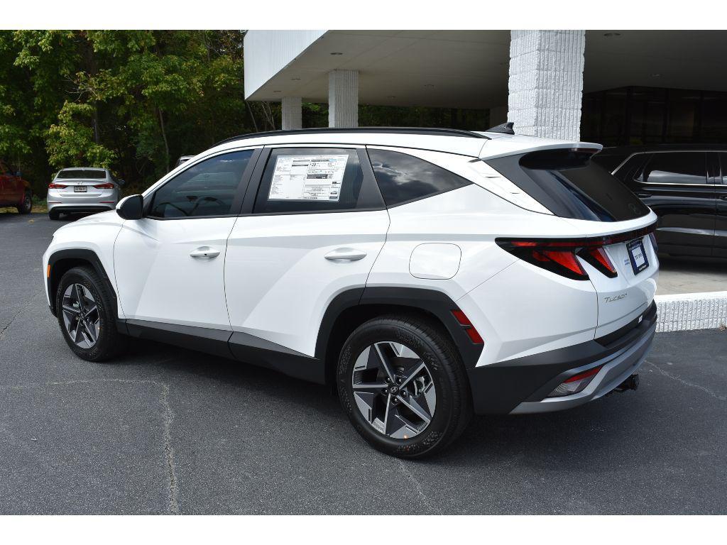 new 2026 Hyundai Tucson car, priced at $33,650