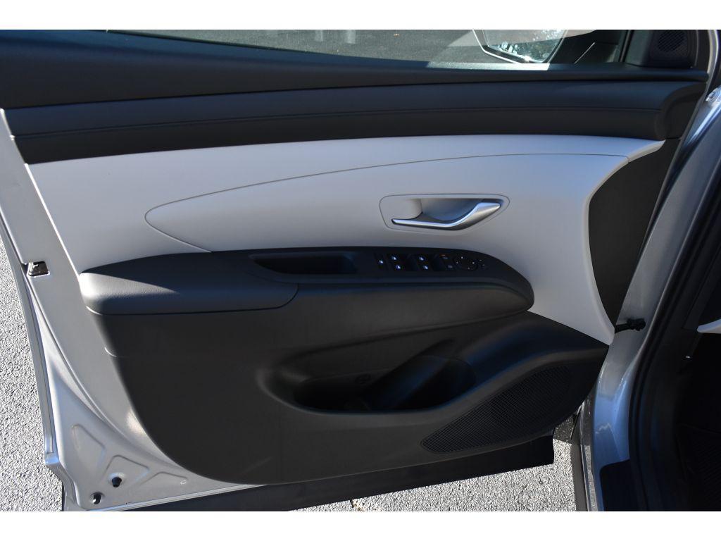 new 2026 Hyundai Tucson car, priced at $33,000