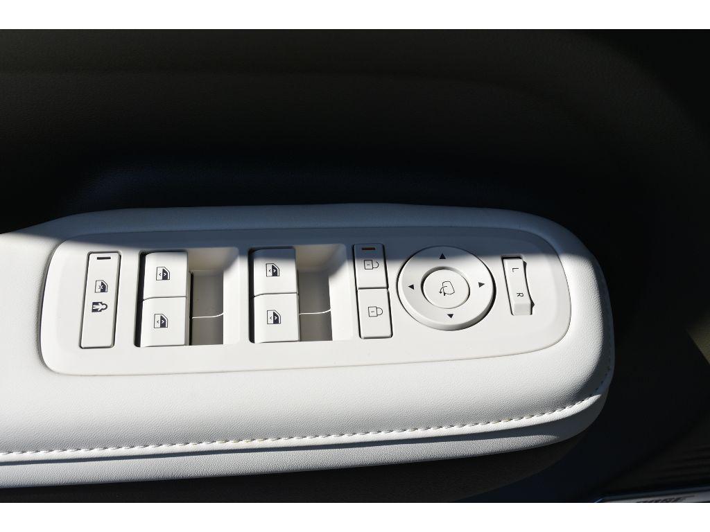 new 2025 Hyundai SANTA FE HEV car, priced at $48,393