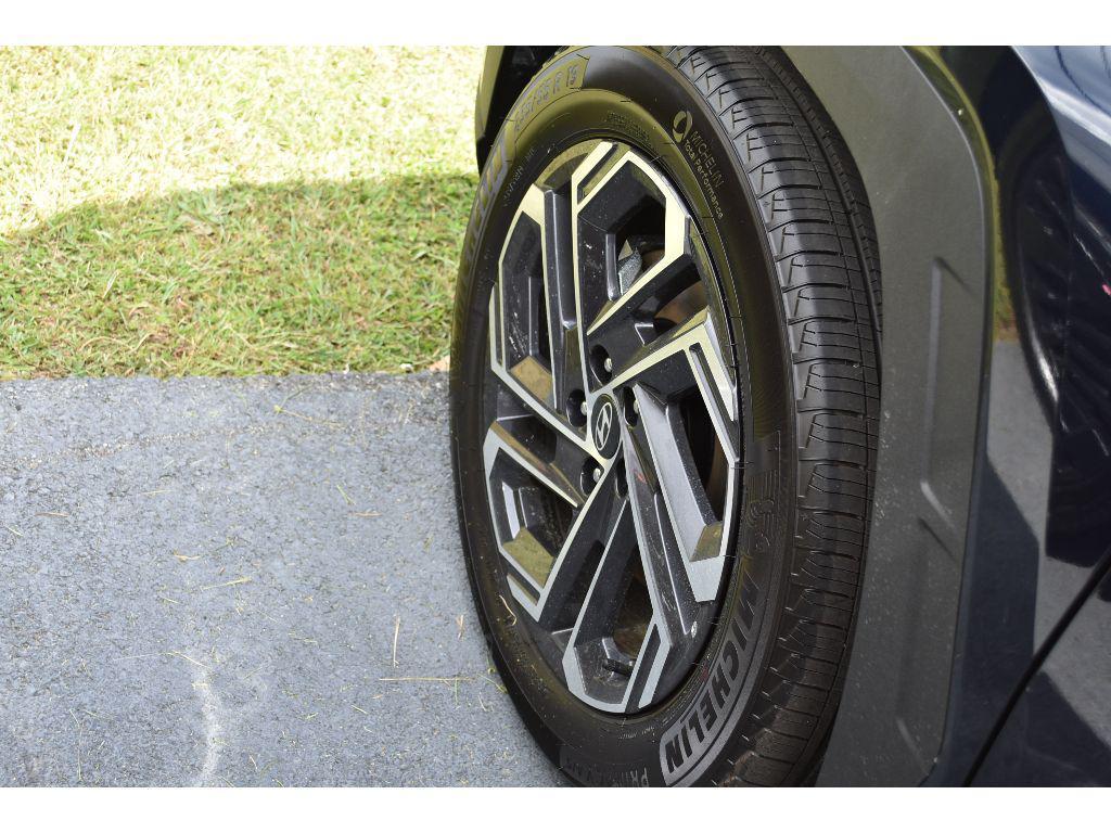 new 2025 Hyundai TUCSON Hybrid car, priced at $42,292