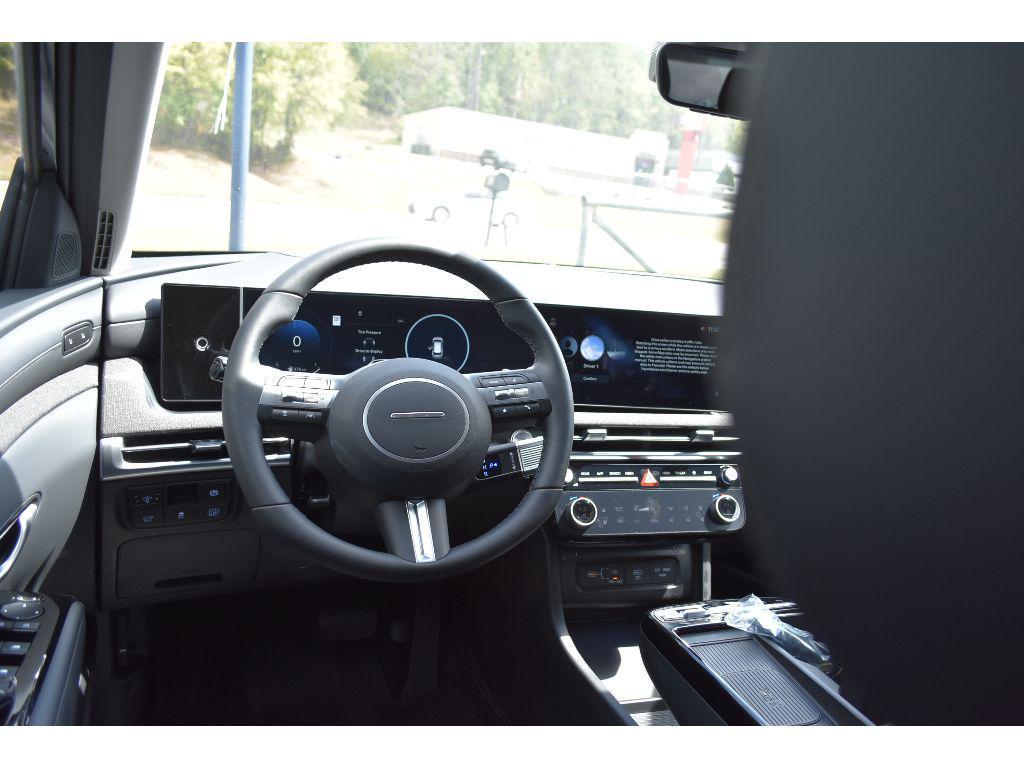 new 2025 Hyundai TUCSON Hybrid car, priced at $42,292