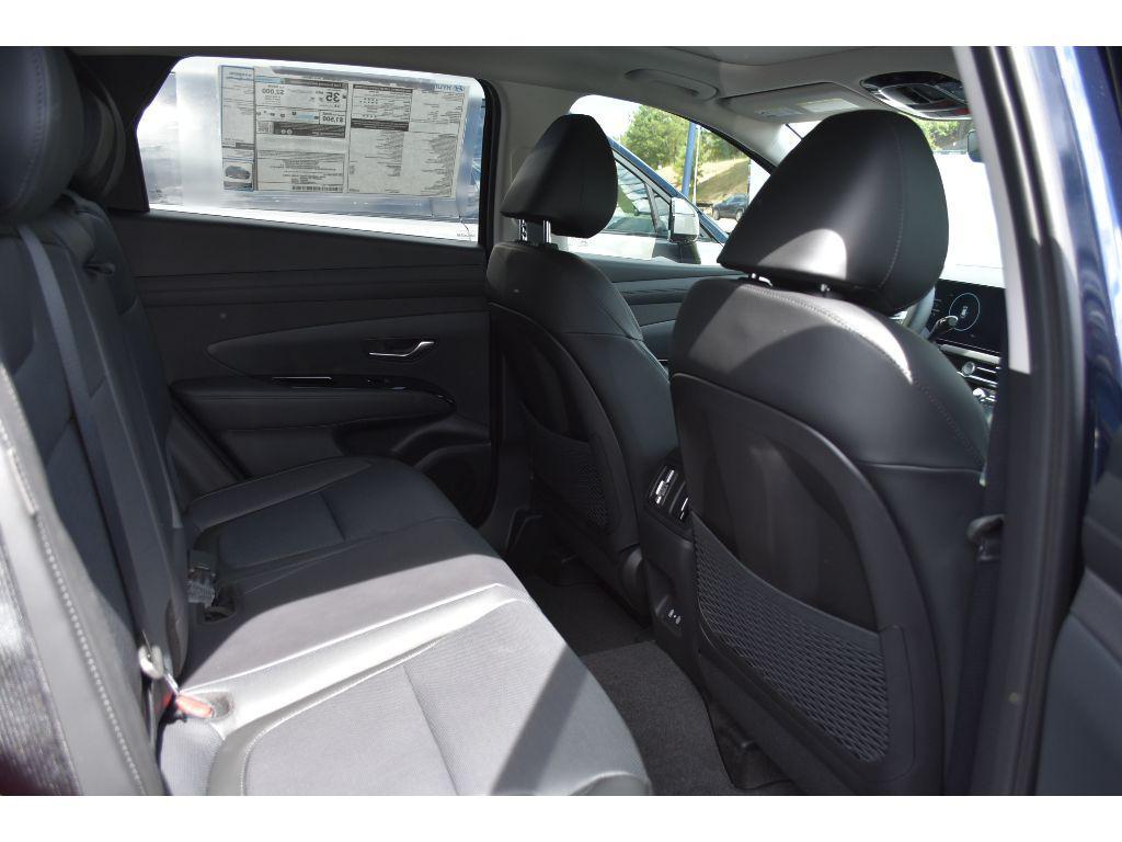 new 2025 Hyundai TUCSON Hybrid car, priced at $42,292