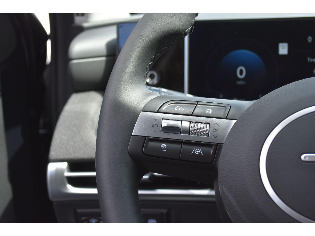 new 2025 Hyundai TUCSON Hybrid car, priced at $42,292