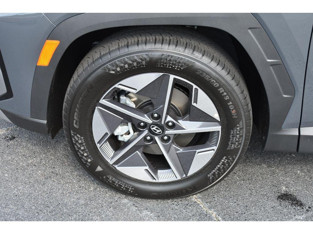 new 2025 Hyundai Tucson car, priced at $32,154