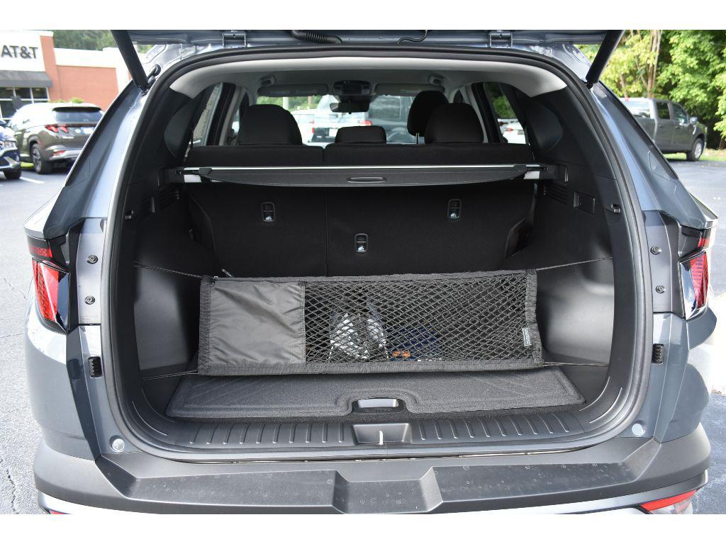 new 2025 Hyundai Tucson car, priced at $32,154