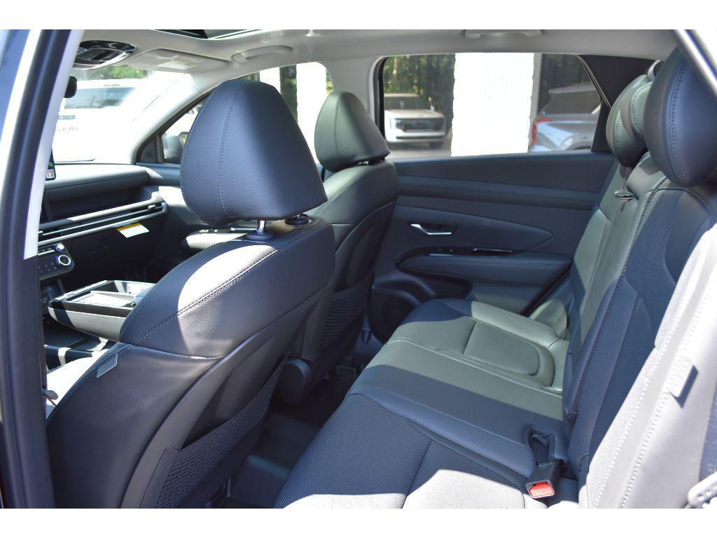 new 2025 Hyundai TUCSON Hybrid car, priced at $42,262