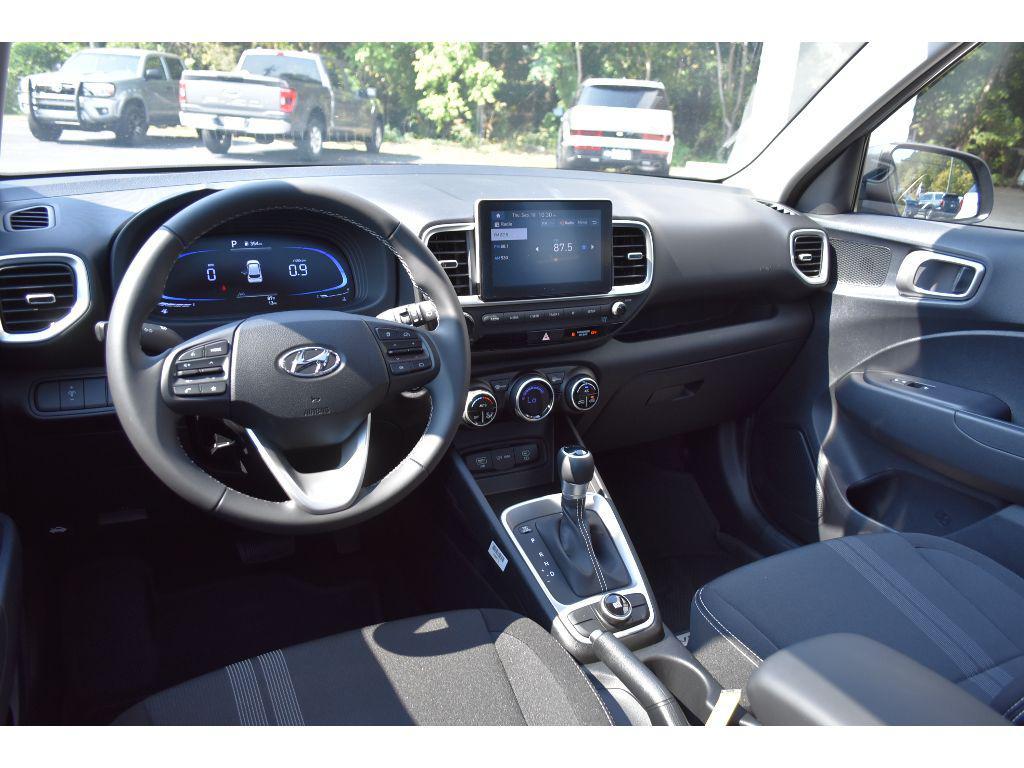 new 2025 Hyundai Venue car, priced at $24,039