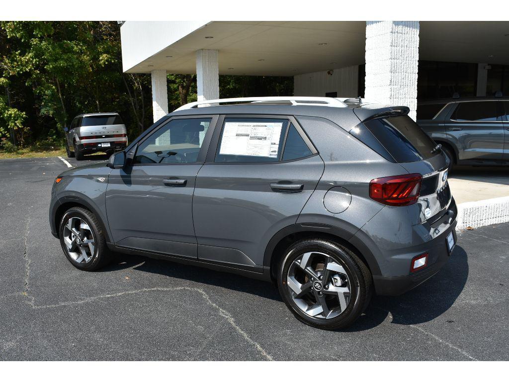 new 2025 Hyundai Venue car, priced at $24,039