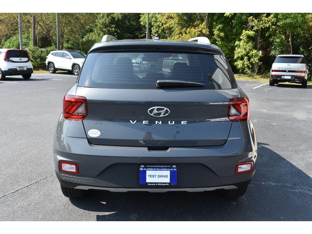 new 2025 Hyundai Venue car, priced at $24,039