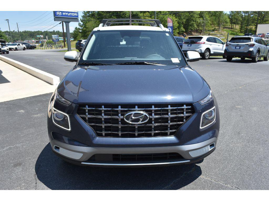 new 2025 Hyundai Venue car, priced at $25,118