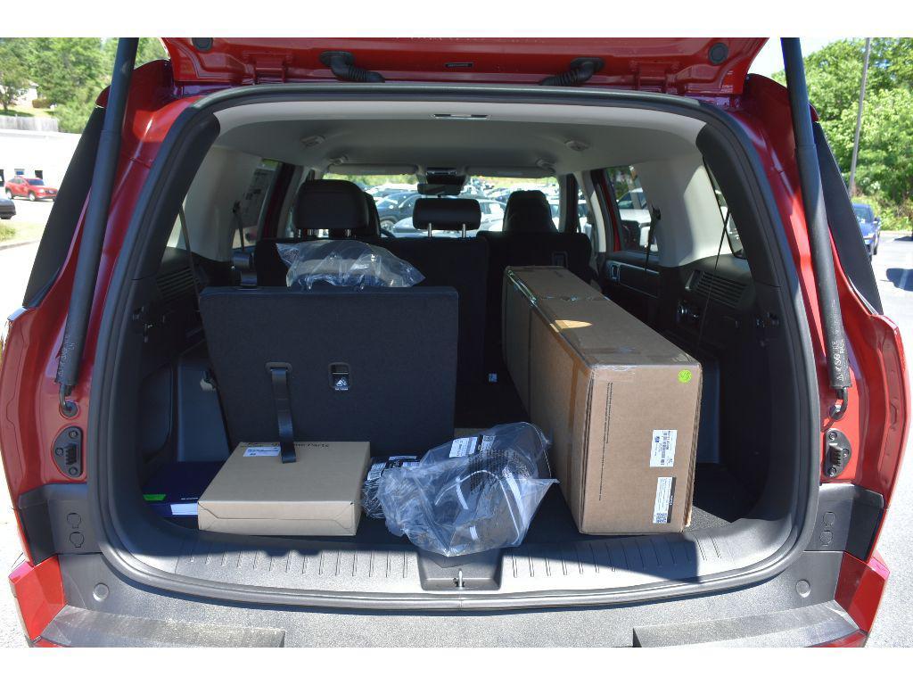 new 2025 Hyundai Santa Fe car, priced at $37,750