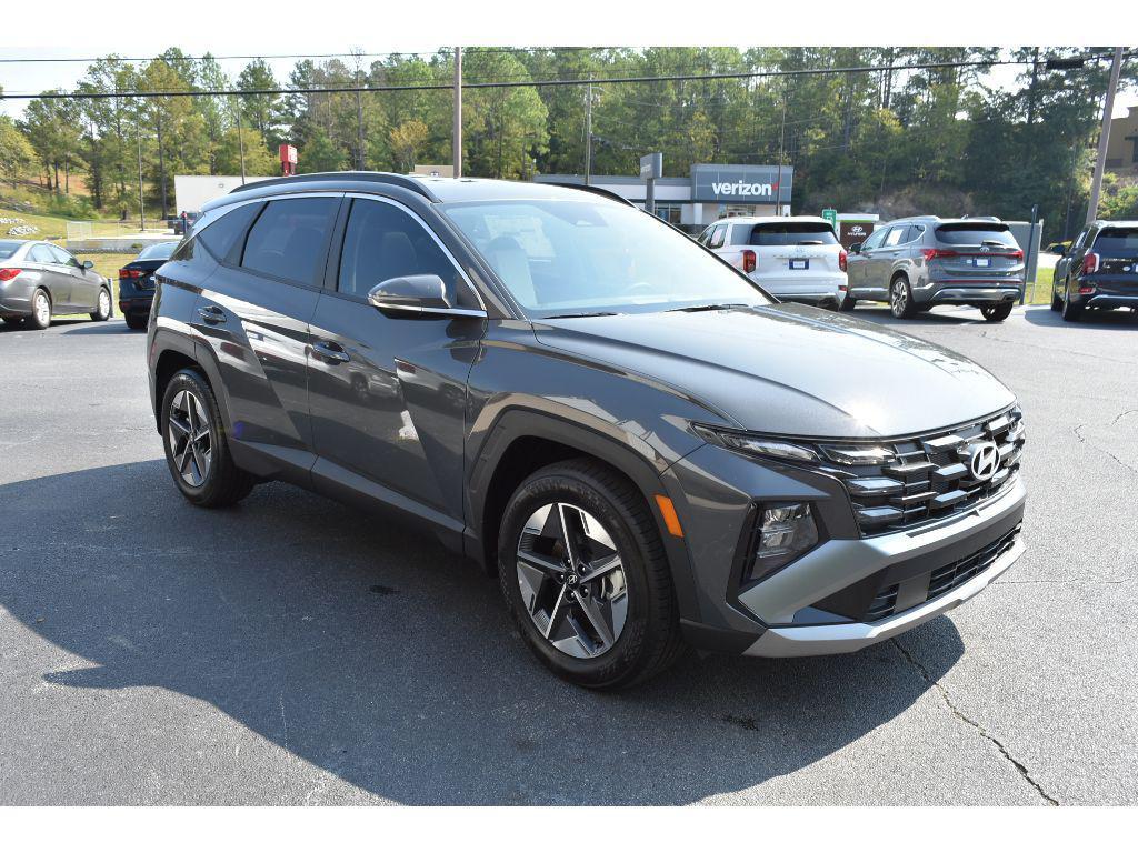 new 2025 Hyundai Tucson car, priced at $34,359