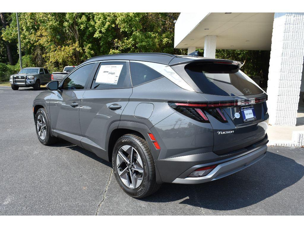 new 2025 Hyundai Tucson car, priced at $34,359