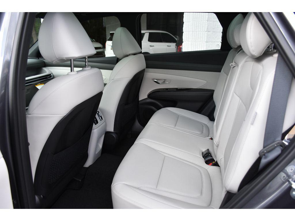 new 2025 Hyundai TUCSON Hybrid car, priced at $43,141