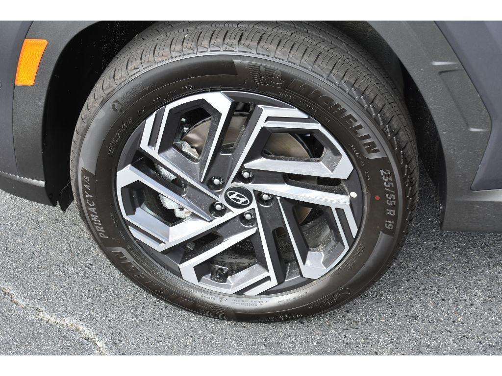 new 2025 Hyundai TUCSON Hybrid car, priced at $43,141