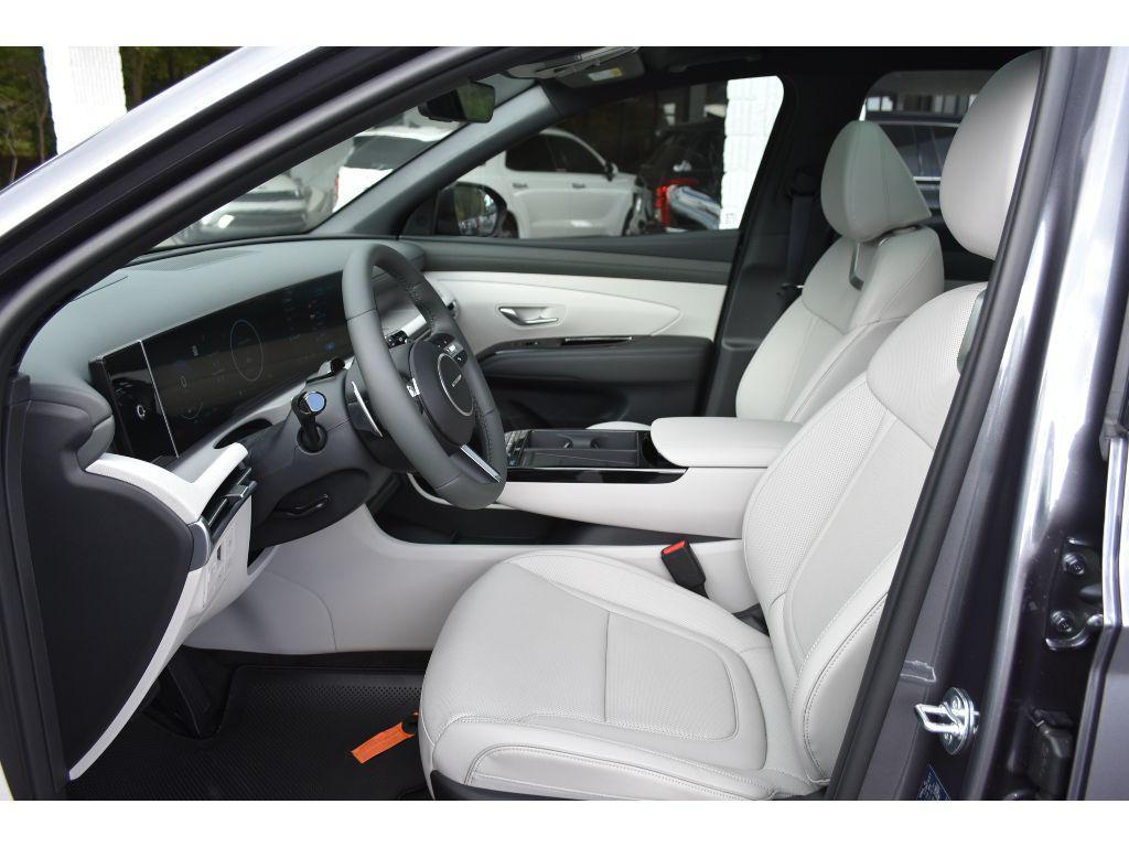 new 2025 Hyundai TUCSON Hybrid car, priced at $43,141
