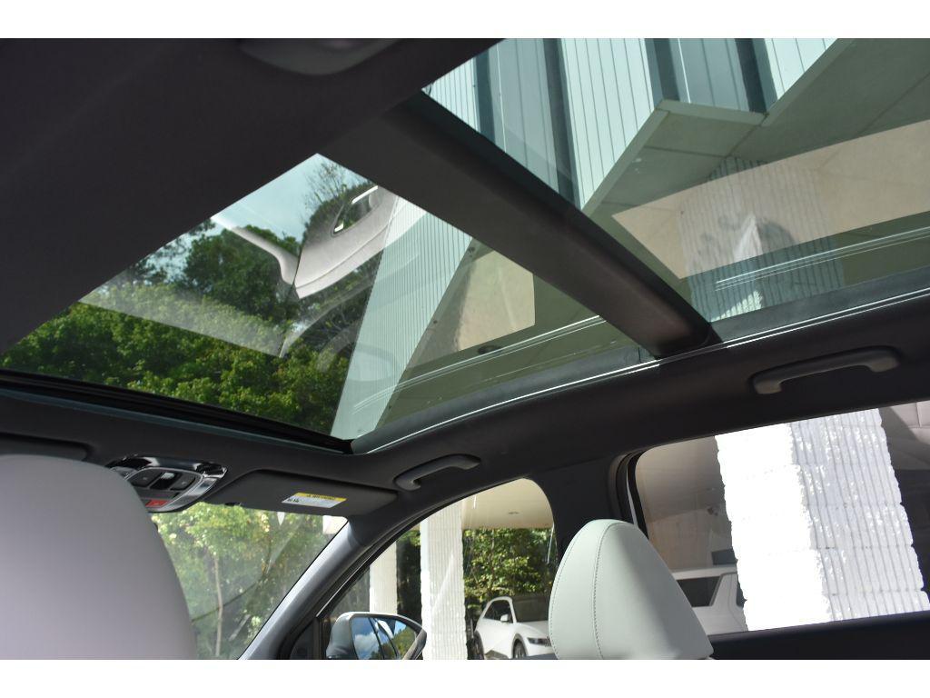 new 2025 Hyundai TUCSON Hybrid car, priced at $42,758