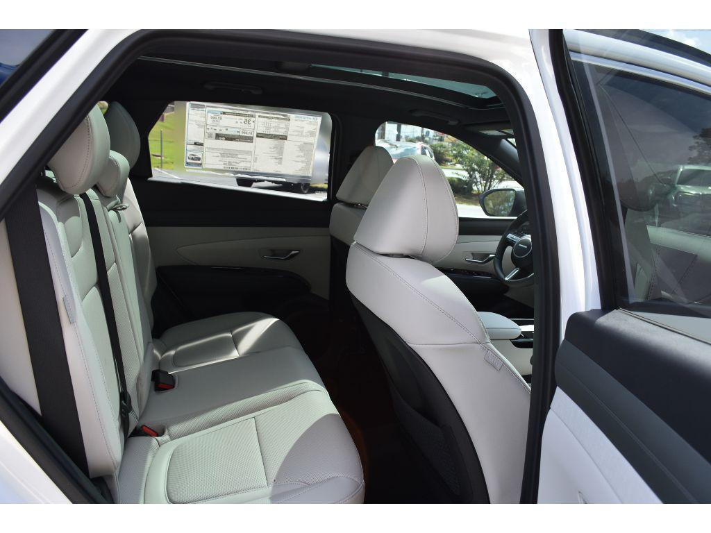 new 2025 Hyundai TUCSON Hybrid car, priced at $42,758