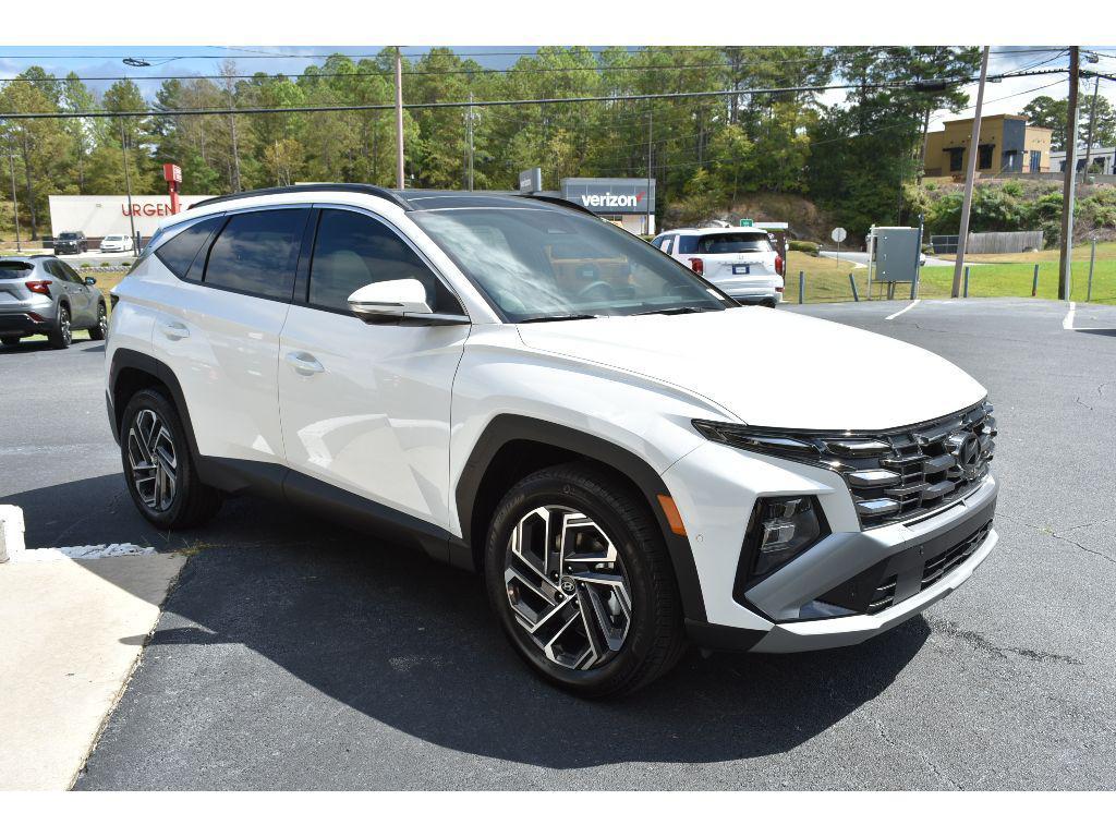 new 2025 Hyundai TUCSON Hybrid car, priced at $42,758