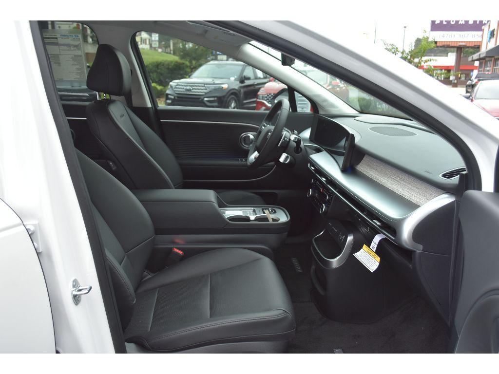 new 2026 Hyundai IONIQ 9 car, priced at $69,135