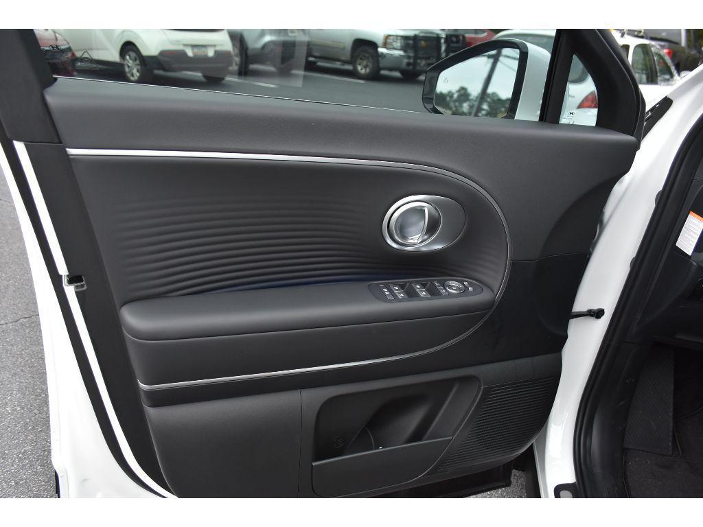 new 2026 Hyundai IONIQ 9 car, priced at $69,135