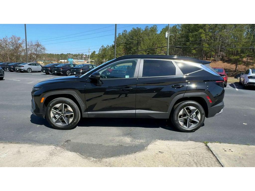 new 2025 Hyundai TUCSON Hybrid car, priced at $37,126