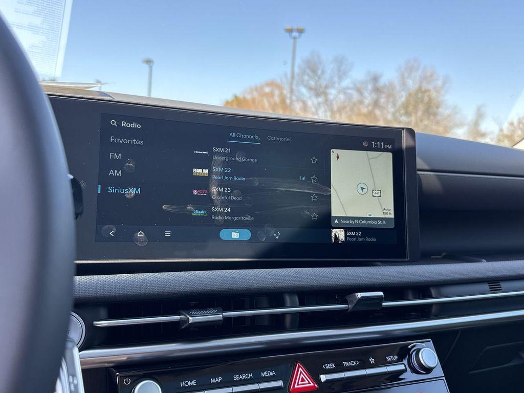 new 2025 Hyundai TUCSON Hybrid car, priced at $37,126