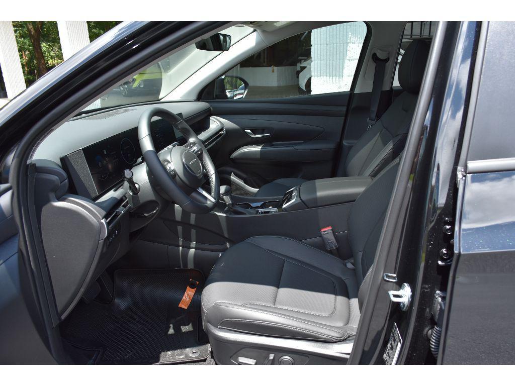 new 2025 Hyundai Tucson car, priced at $34,296