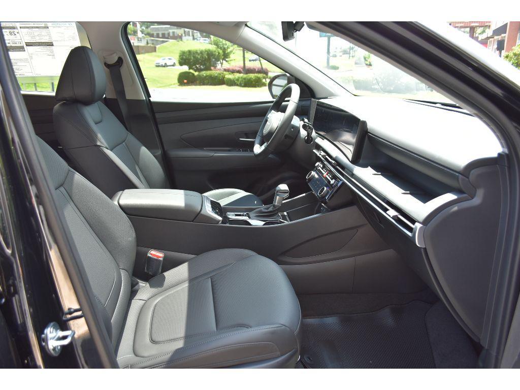 new 2025 Hyundai Tucson car, priced at $34,296
