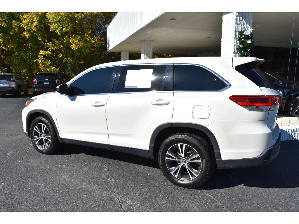 used 2019 Toyota Highlander car, priced at $19,775