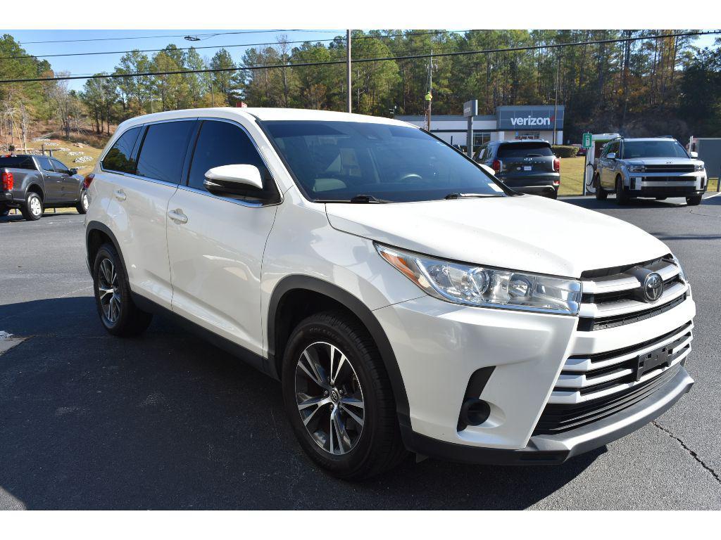used 2019 Toyota Highlander car, priced at $19,775