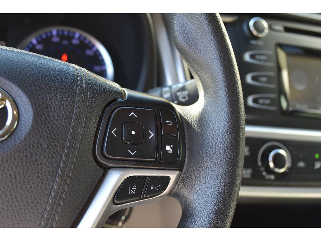 used 2019 Toyota Highlander car, priced at $19,775