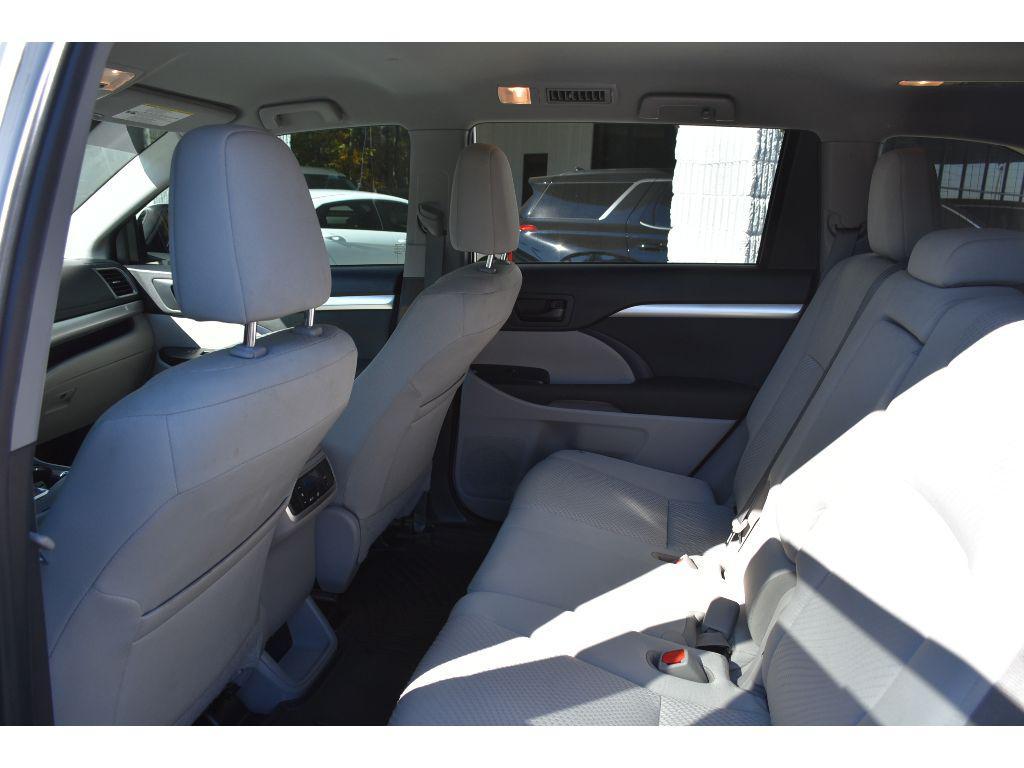 used 2019 Toyota Highlander car, priced at $19,775