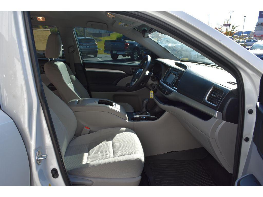 used 2019 Toyota Highlander car, priced at $19,775