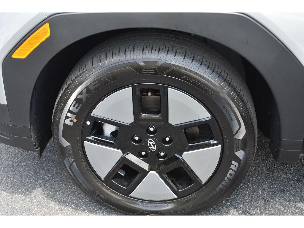 new 2025 Hyundai Santa Fe car, priced at $35,100