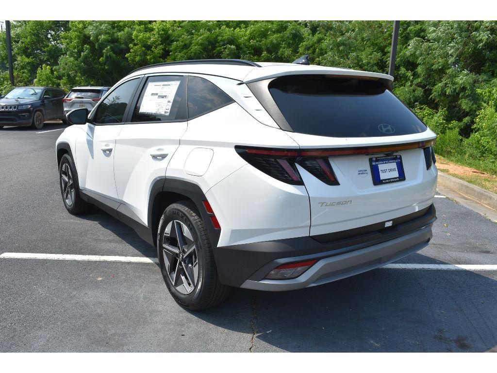 new 2025 Hyundai Tucson car, priced at $33,820