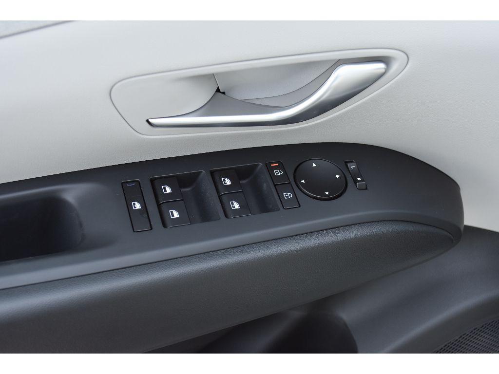 new 2025 Hyundai Tucson car, priced at $33,820