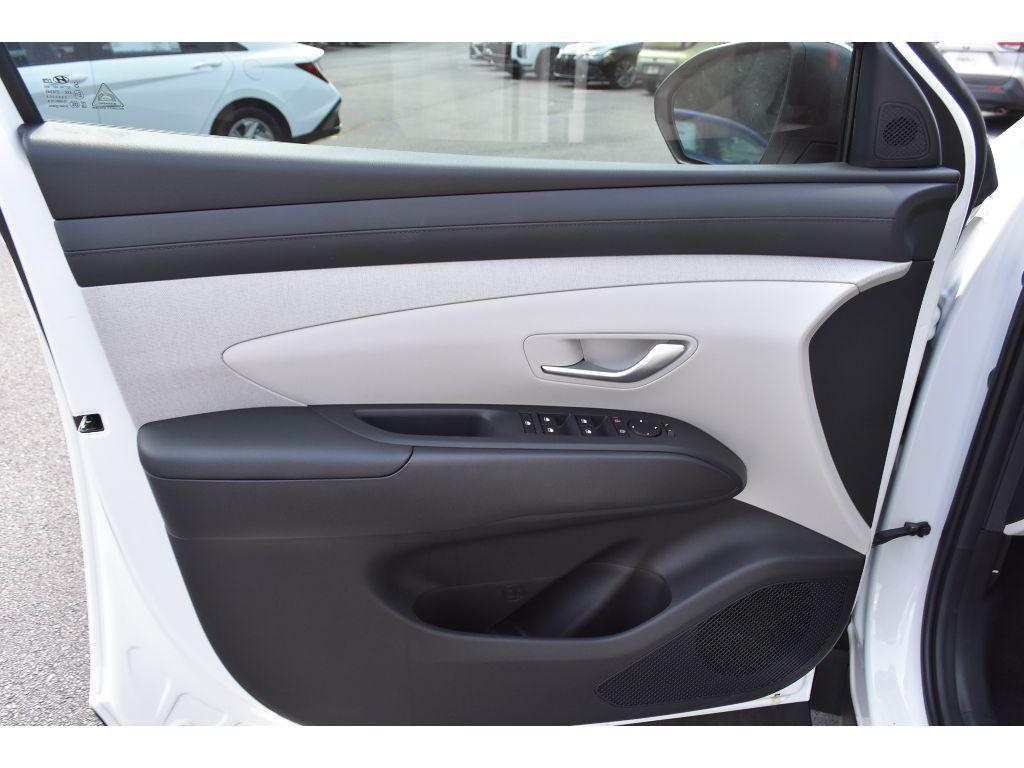 new 2025 Hyundai Tucson car, priced at $33,820