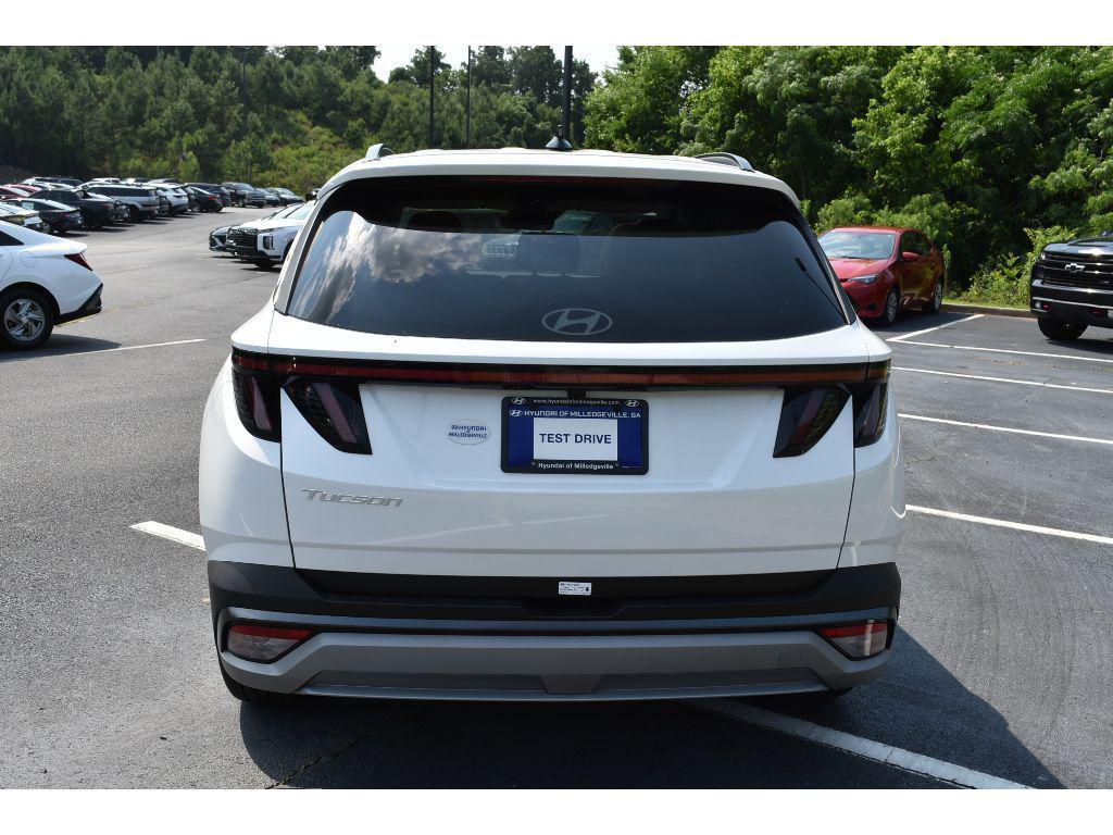 new 2025 Hyundai Tucson car, priced at $33,820