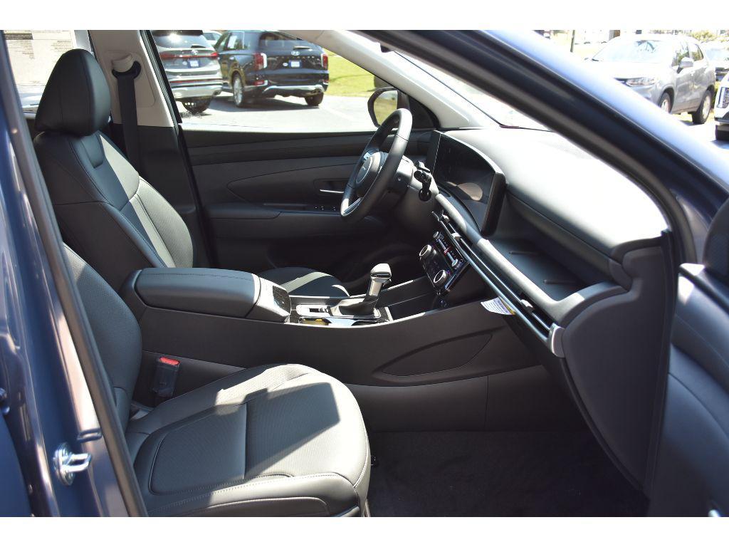new 2025 Hyundai Tucson car, priced at $34,296