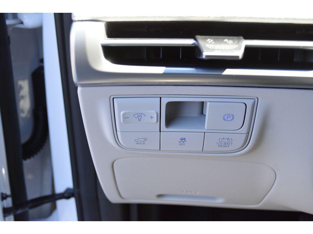 new 2025 Hyundai TUCSON Hybrid car, priced at $42,758