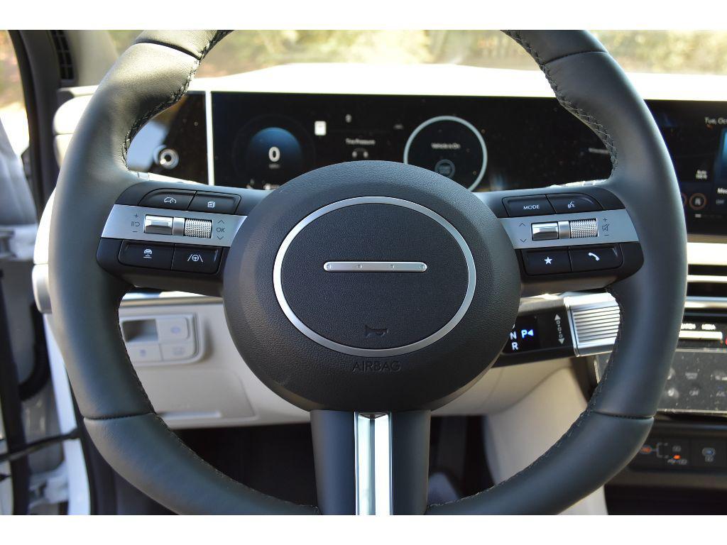 new 2025 Hyundai TUCSON Hybrid car, priced at $42,758