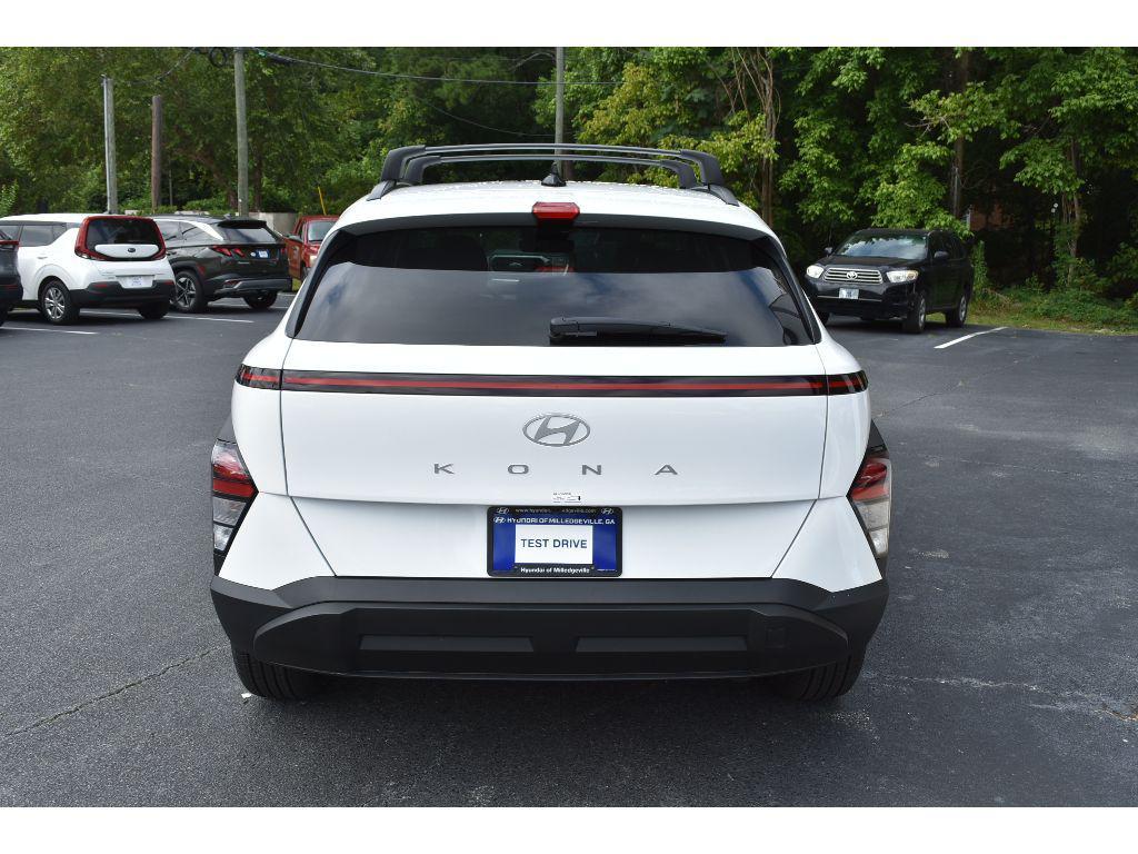 new 2025 Hyundai Kona car, priced at $25,945
